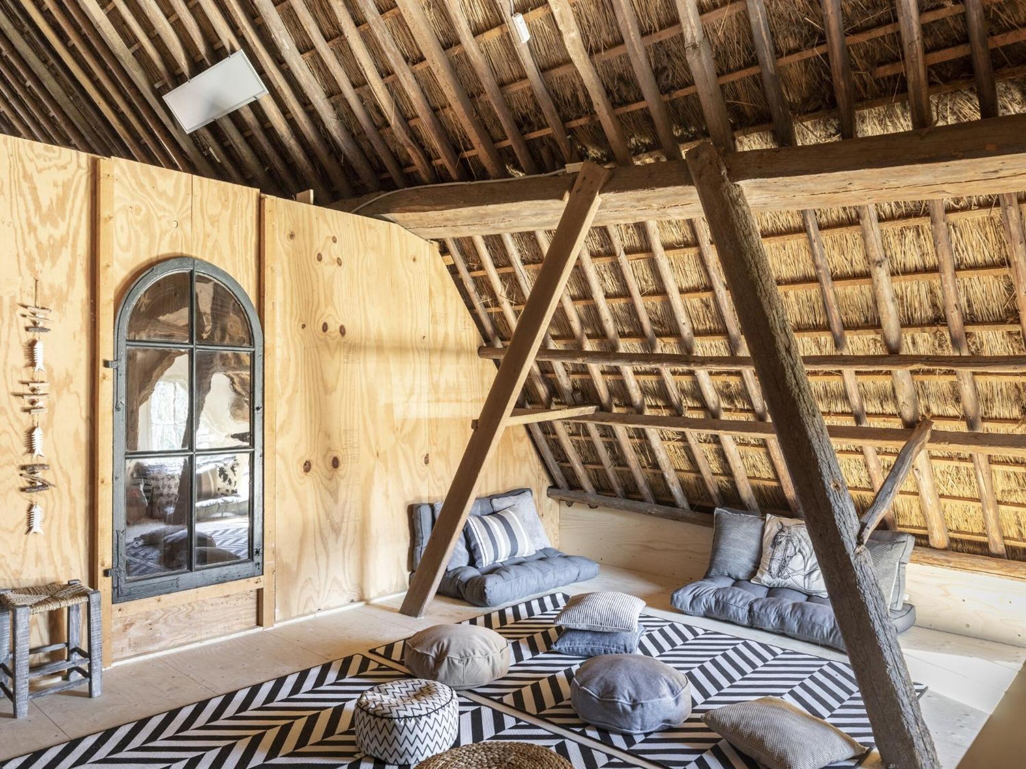 Luxuriously Restored Farmhouse With Trendy Interior Close To Sea And Forest ครูท ภายนอก รูปภาพ