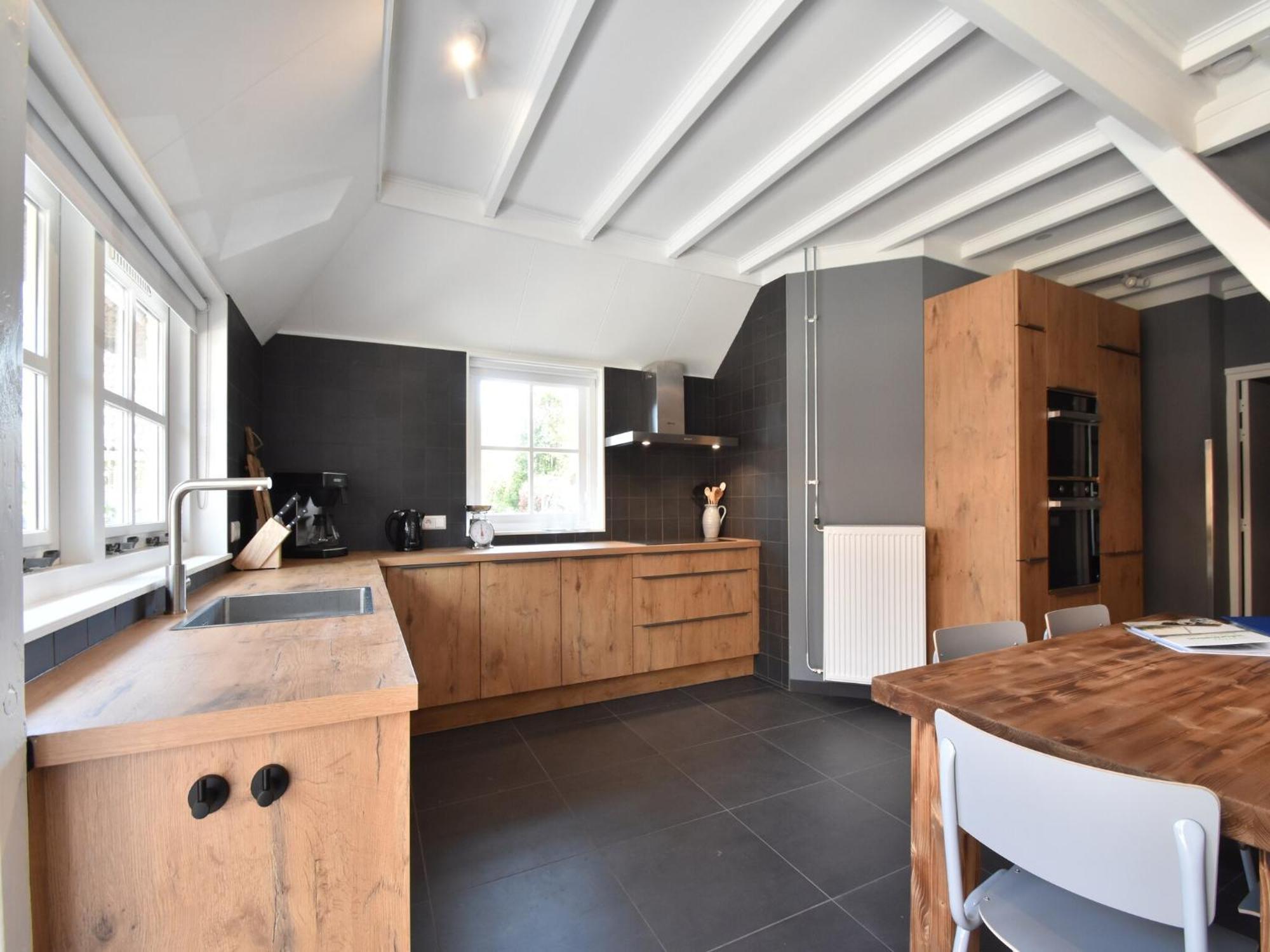 Luxuriously Restored Farmhouse With Trendy Interior Close To Sea And Forest ครูท ภายนอก รูปภาพ